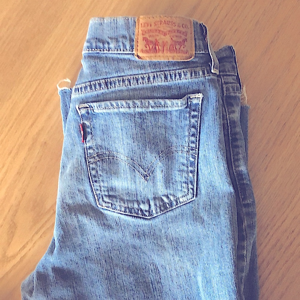 Levi’s 414 relaxed straight